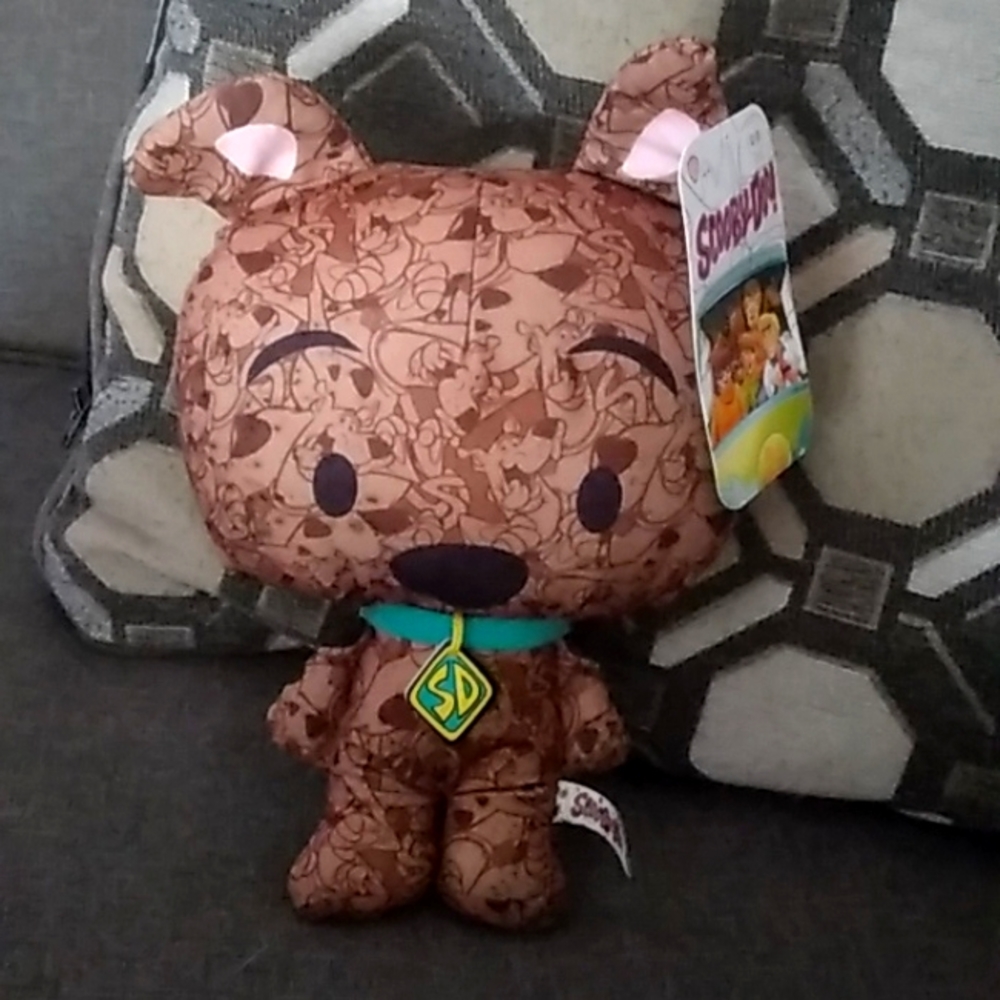 SCOOBY-DOO PLUSH TOY
